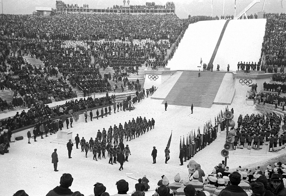 Команда СССР на открытии олимпийских игр 1964 в Инсбруке