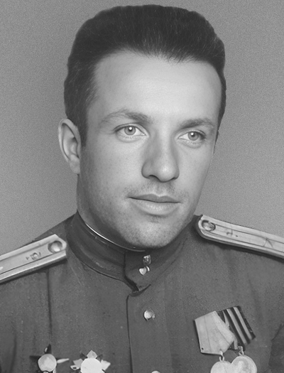 Олег Белаковский