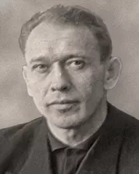 Николай Сологубов