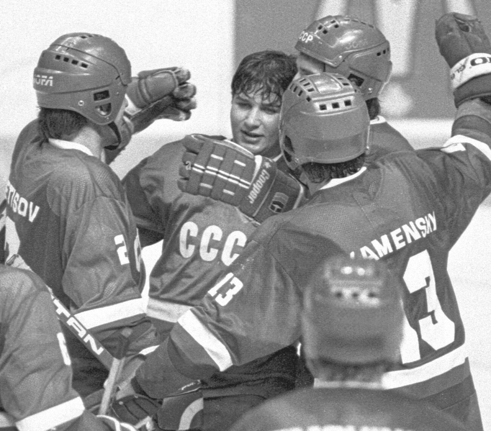 Триумф хоккеистов советской команды