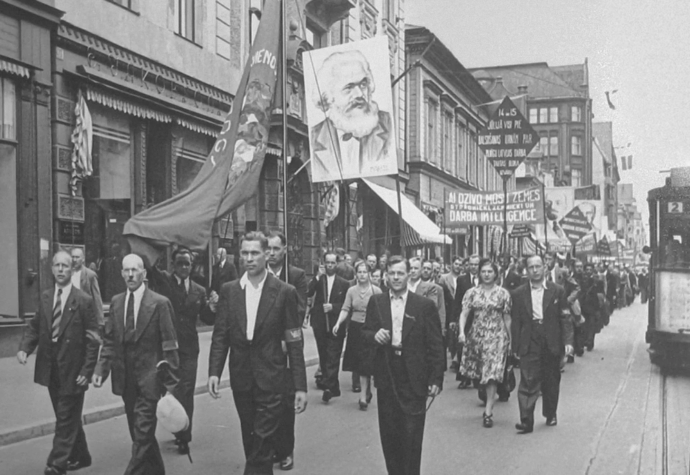 митинги в Риге 1940 год