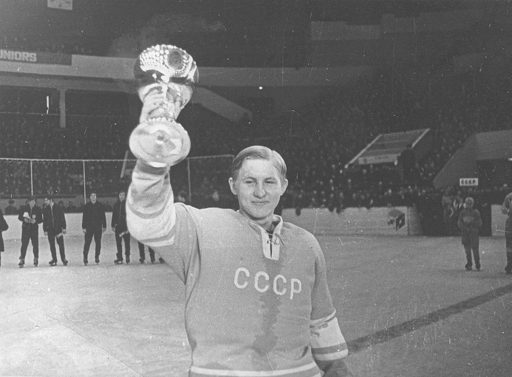 Владимир Мышкин с чемпионским кубком